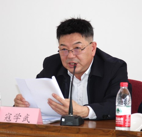 副董事長寇學武宣讀